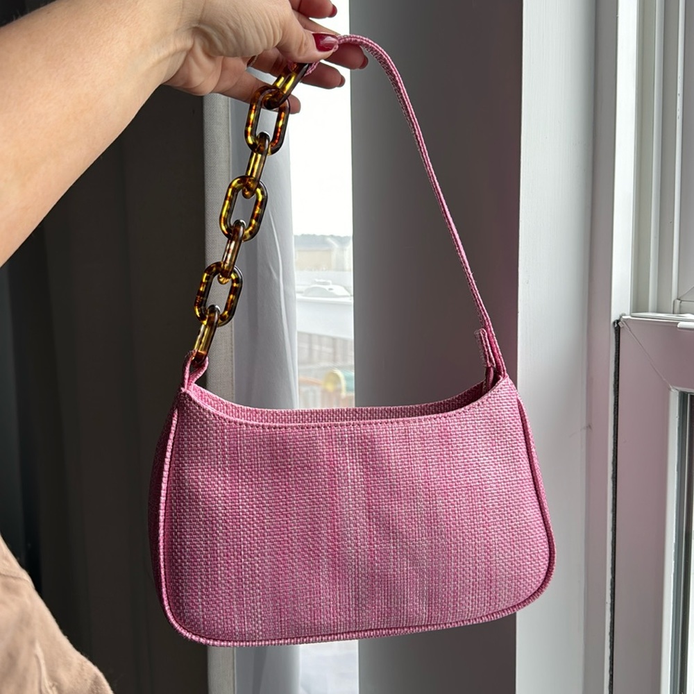 PINK TEXTURED BAGUETTE BAG